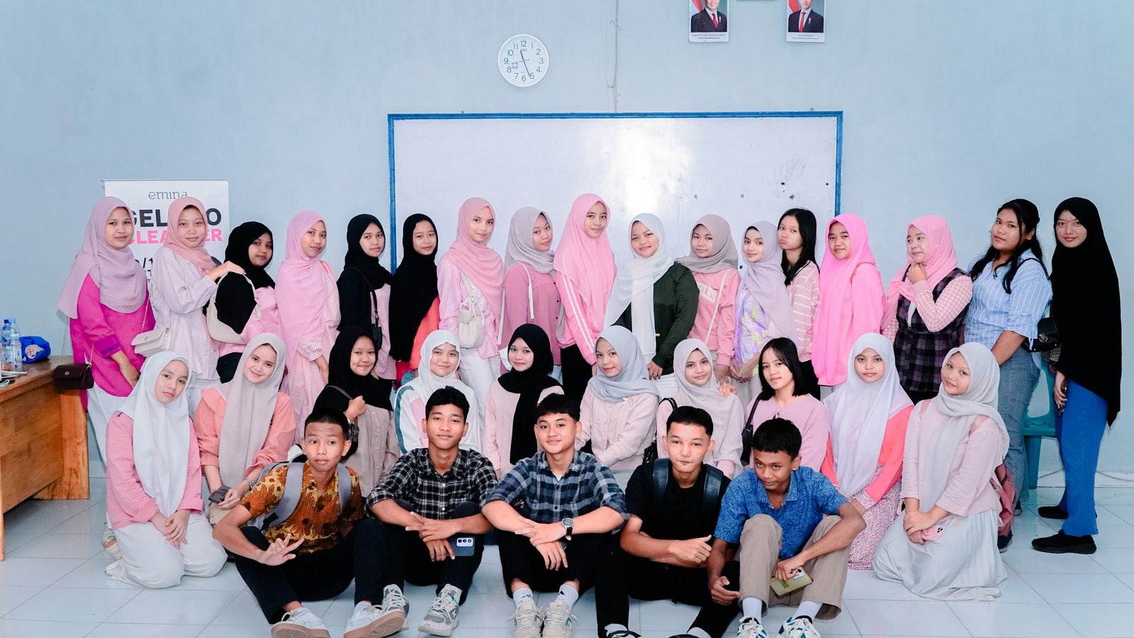 Siswa Kelas 10 Akuntansi SMK Multi Karya Ikuti Kelas Industri Bersama Emina