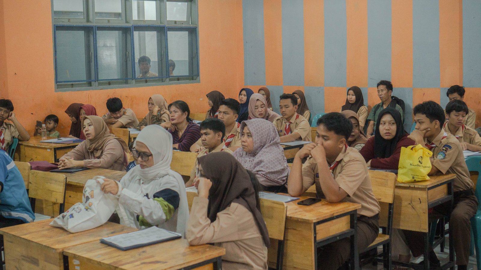 SMK Multi Karya Salurkan Program Indonesia Pintar (PIP) kepada Siswa-Siswi