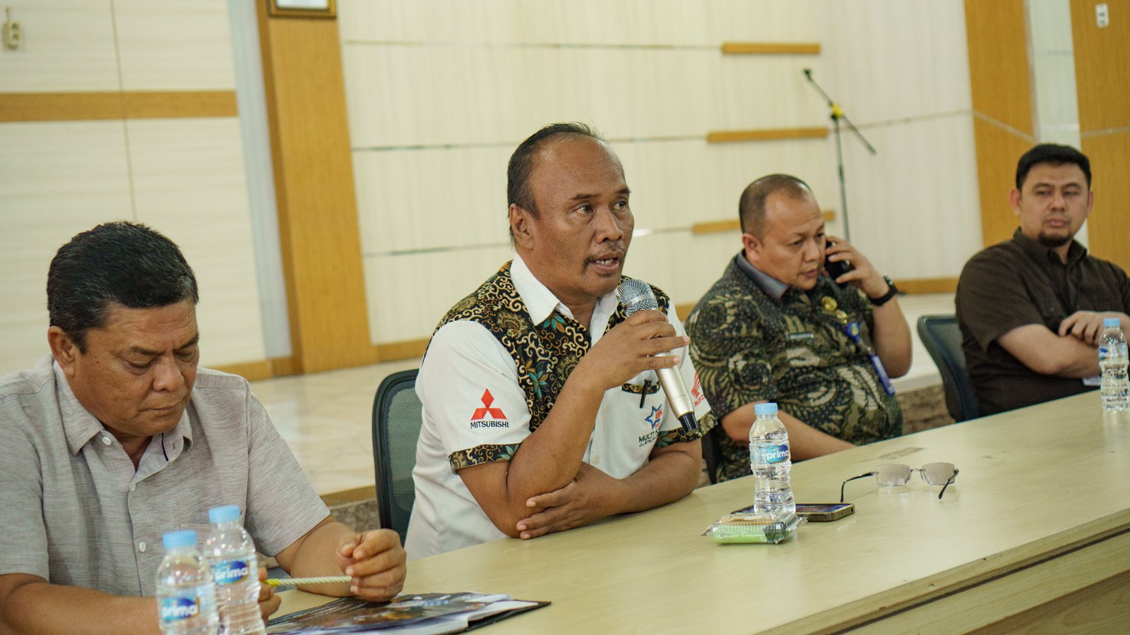 Presentasi Turnamen Futsal SMK Multi Karya Tingkat SMP Kepada Kepala Sekolah SMP Se-Kota Medan Sekolah SMP Se-Kota Medan